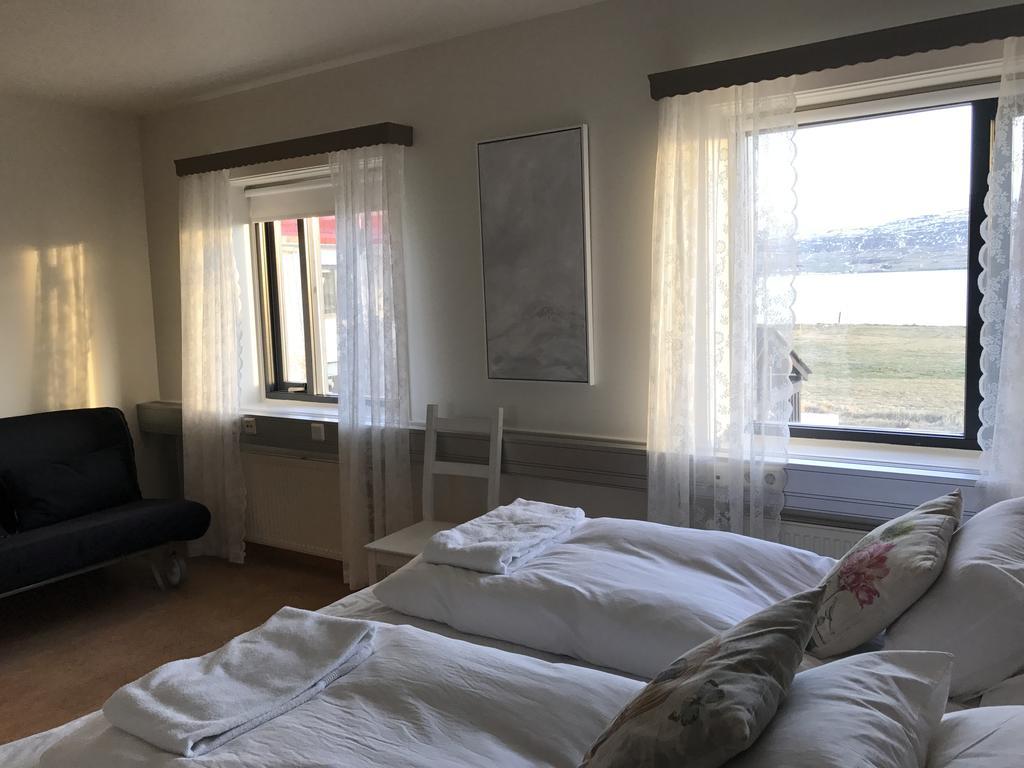 Skjaldarvik Guesthouse Akureyri Luaran gambar