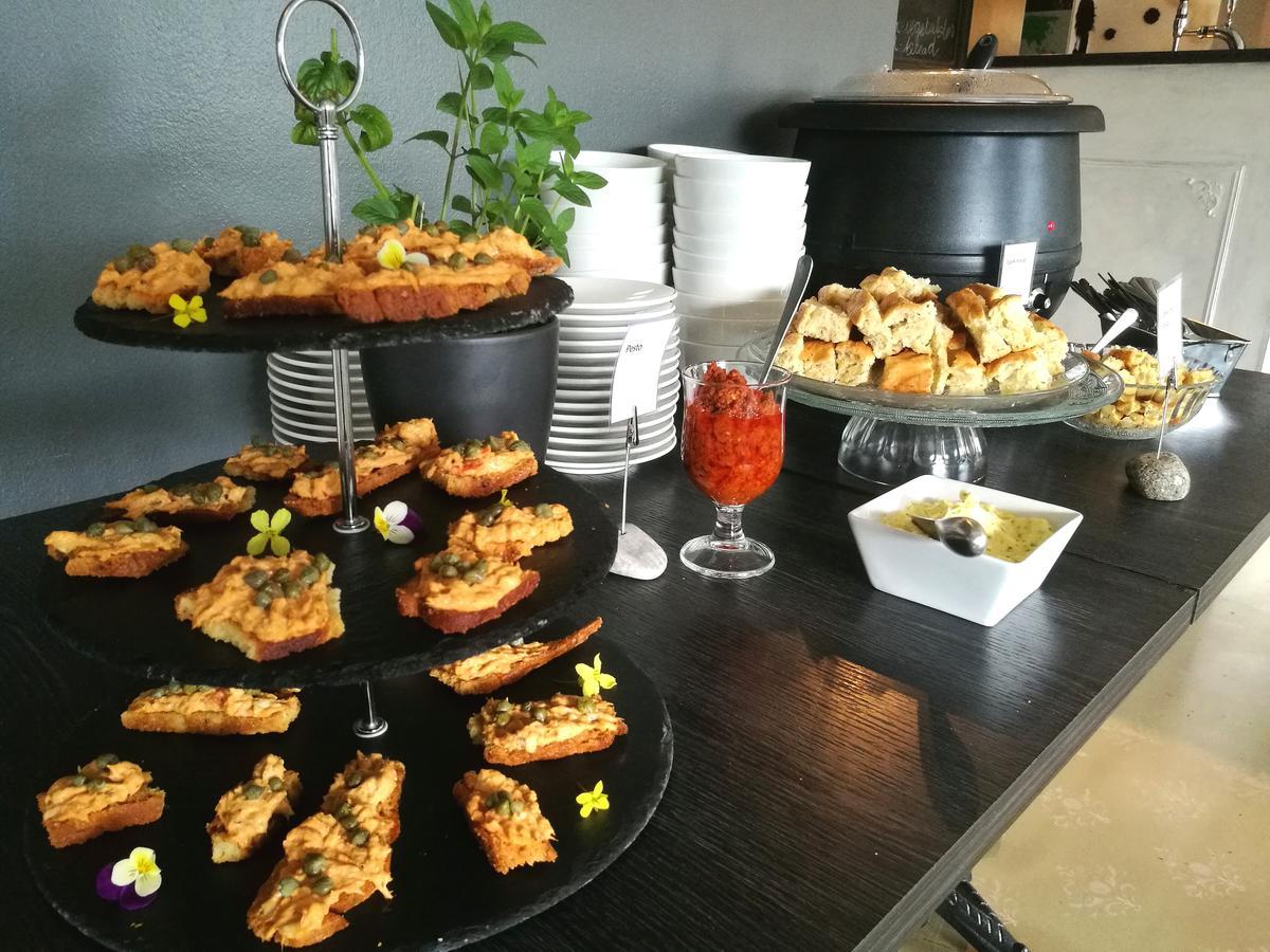 Skjaldarvik Guesthouse Akureyri Luaran gambar